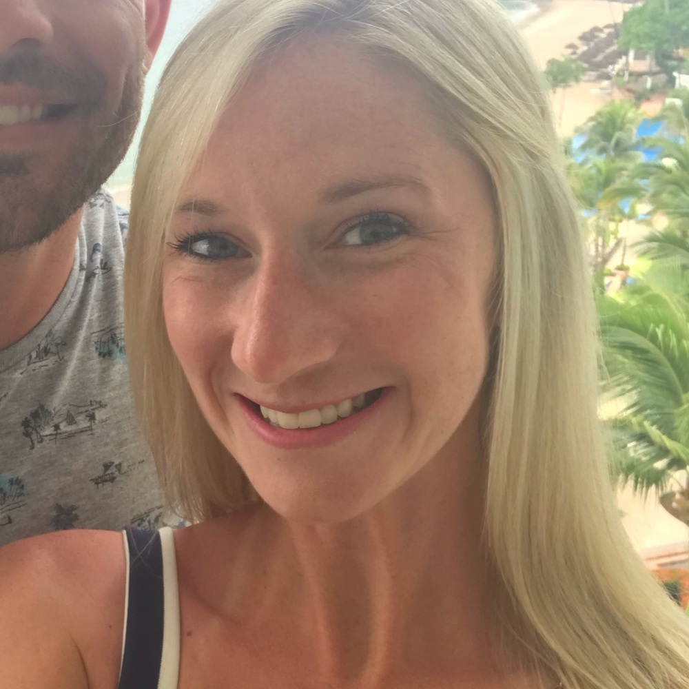 Meet your Posher, Emili